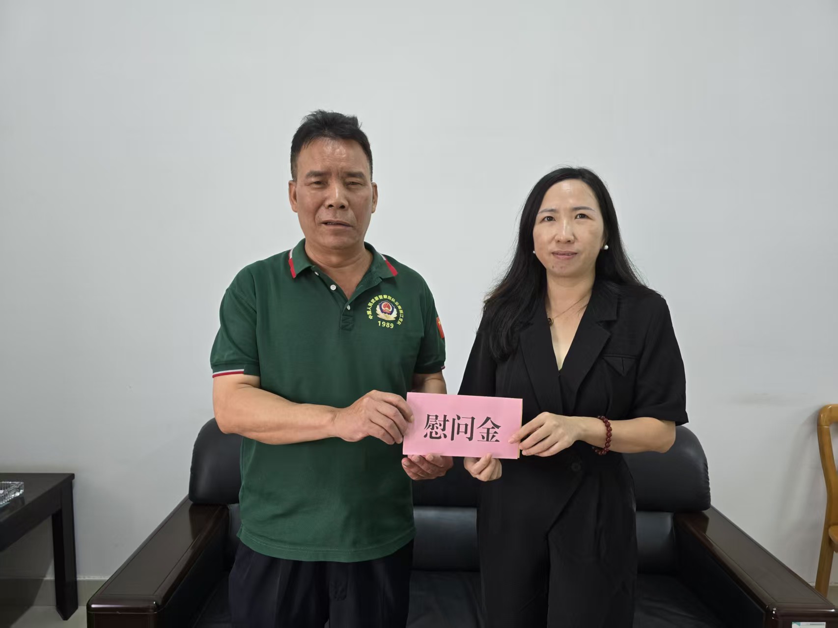 貴港桂糖公司黨支部開(kāi)展慰問(wèn)退役軍人活動(dòng)